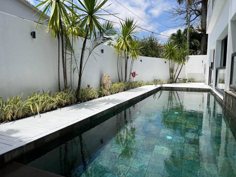 Villa Moderne A Trou Aux Biches Exteriör bild